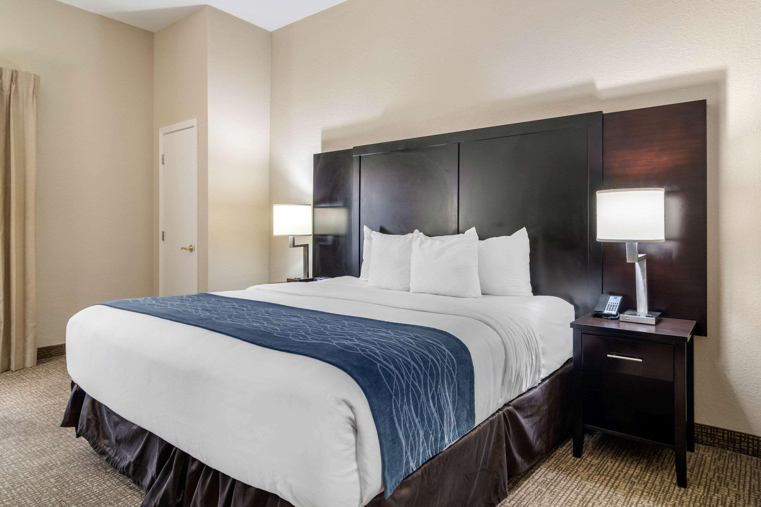 Comfort Inn & Suites Atlanta-Smyrna Esterno foto