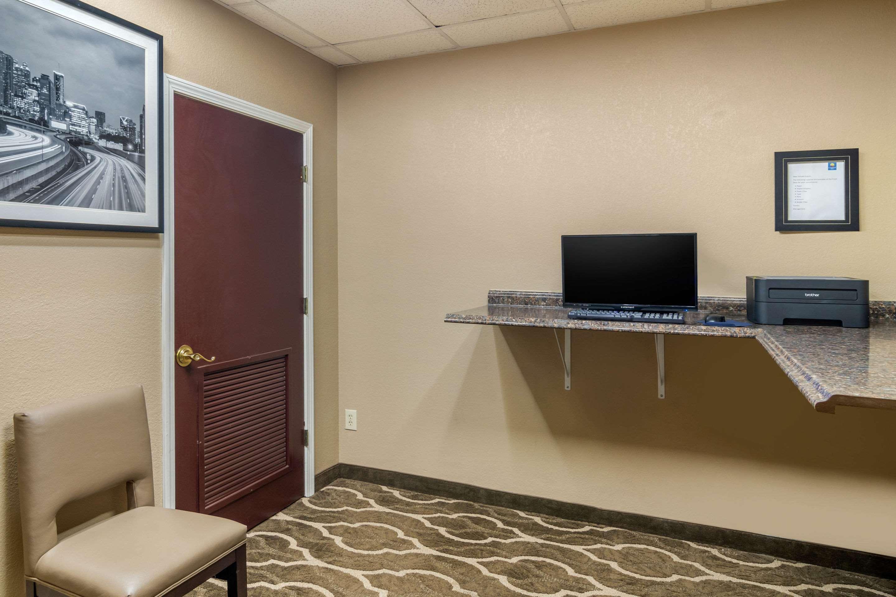 Comfort Inn & Suites Atlanta-Smyrna Esterno foto