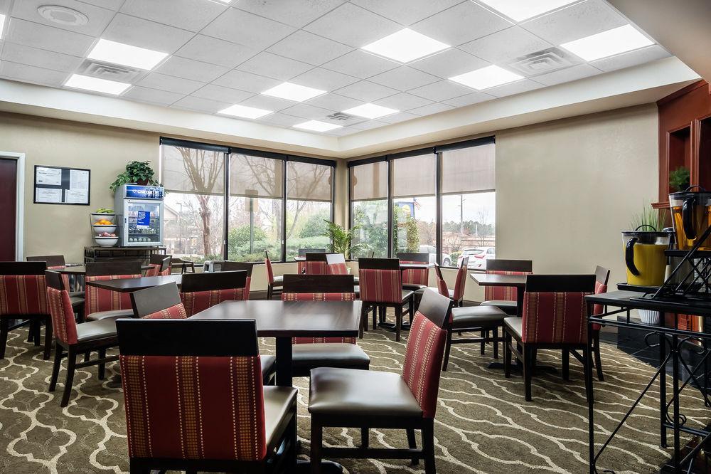 Comfort Inn & Suites Atlanta-Smyrna Esterno foto