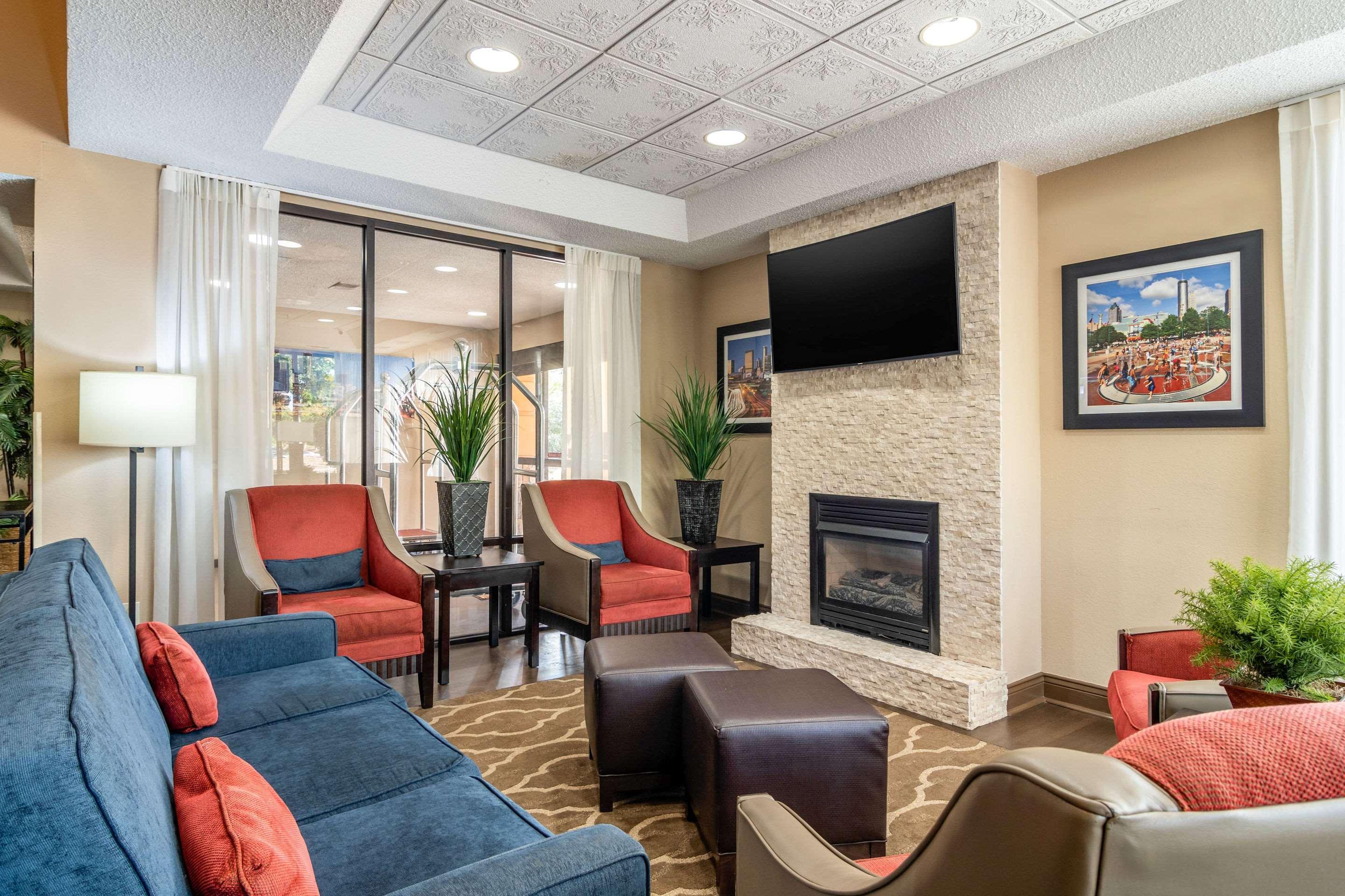 Comfort Inn & Suites Atlanta-Smyrna Esterno foto